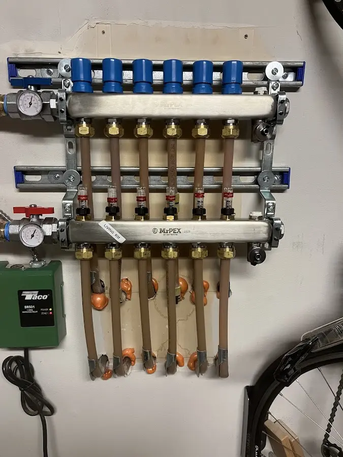 Plumber performing Gas Leak Detection at a residential property in Somerton